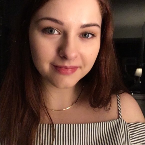 Meet your Posher, Victoria - Picture 1 of 1